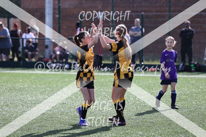 1DX30065 - Sun 14th U11 Girls