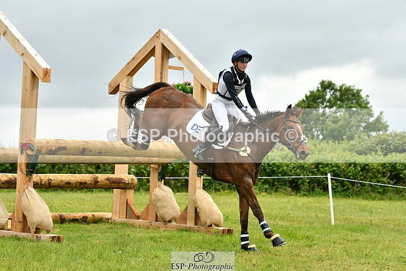 250524A-102457-08680 - A-056-Ivy.Fisher-BALIEF.DE.REVE