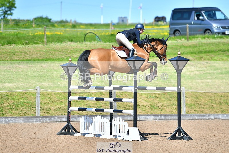 230526A-152247-02661 - Cls 6 National 1.40m Open