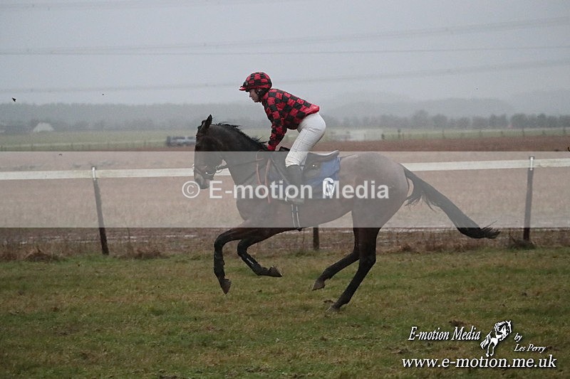 PtP 260125 1219 - Cocklebarrow Point-to-Point racing with the Heythrop Hunt 26/01/25