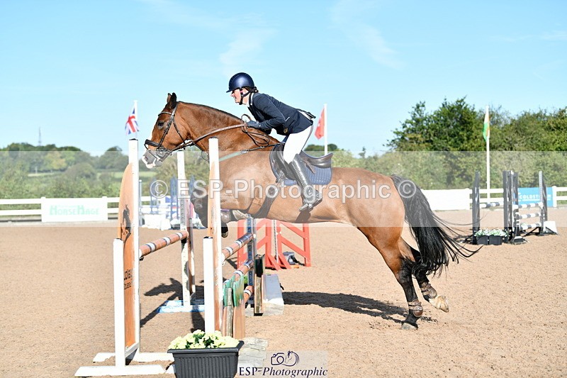 240913A-091006-02862 - Cls 20 Snr British Novice and 90cm Open