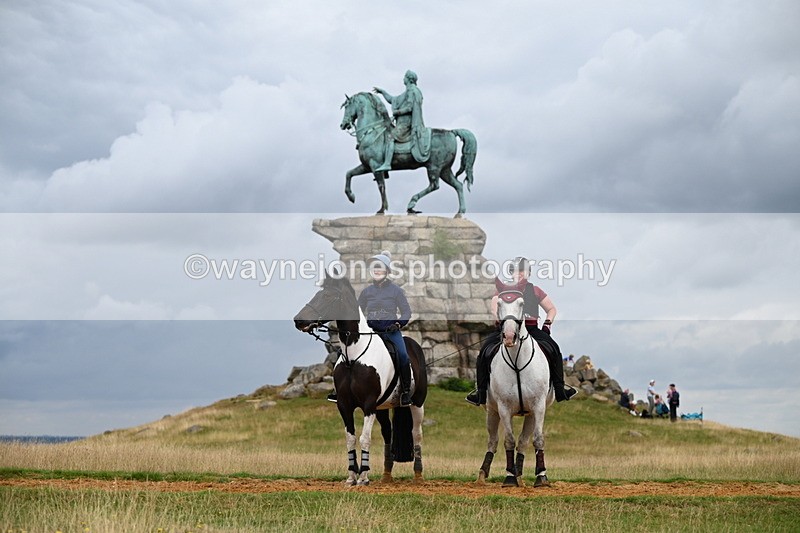 DSC_4913 - Time at Statue 11:10 to 11:42