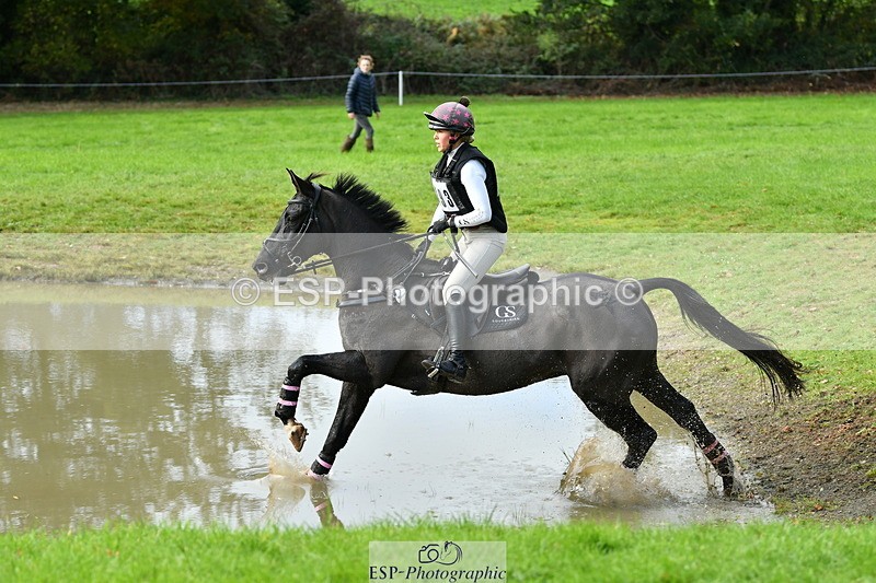 251025A-112014-18744 - E-393-Saskia.Rioux