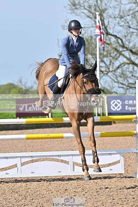 240509A-093413-00598 - Cls 8 Foxhunter