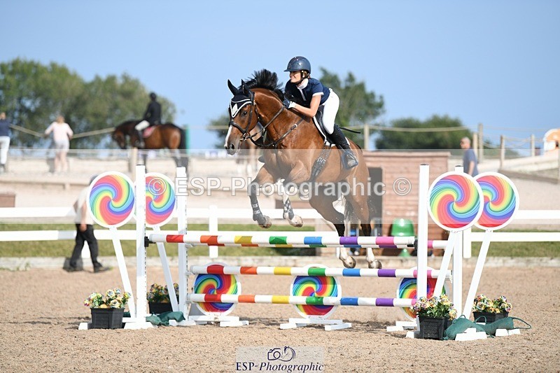 250725-171442-04130 - Cls 10 1.05m Amateur Quali