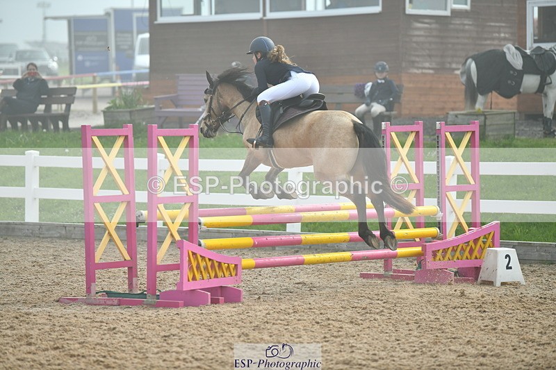 230514A-091546-01982 - Cls 21 British Novice & 80cm Open