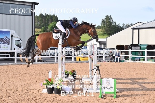 BPP_6411 - CLASS 12 FRI Redpost Equestrian Senior Foxhunter/1.20m Open