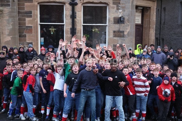 DAD11712 - New Years Boys Ba'