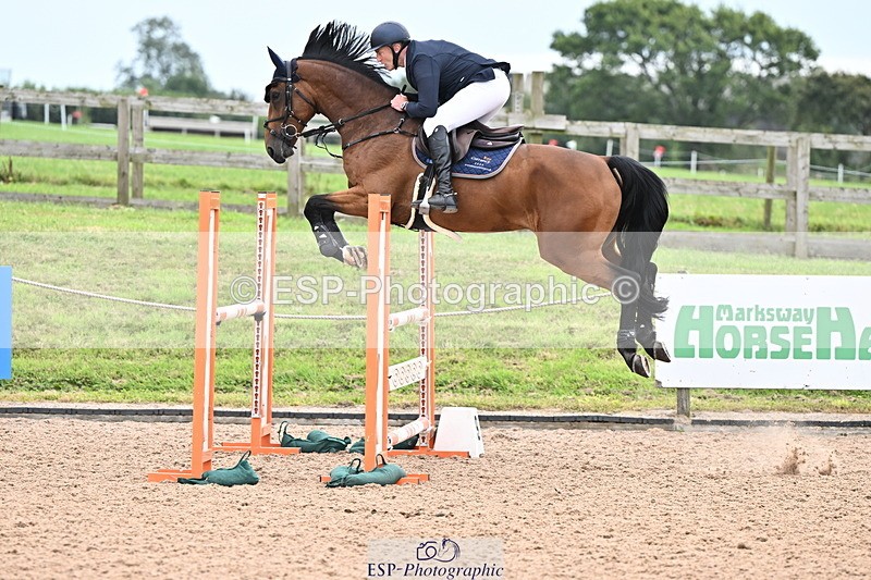 240828A-163351-01383 - Cls 5 Snr Foxhunter and 1.20m Open