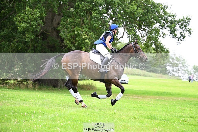 240803-105232-01141 - 008-Jodie_Coombes-TATTYGARE_LAST_DELIGHT