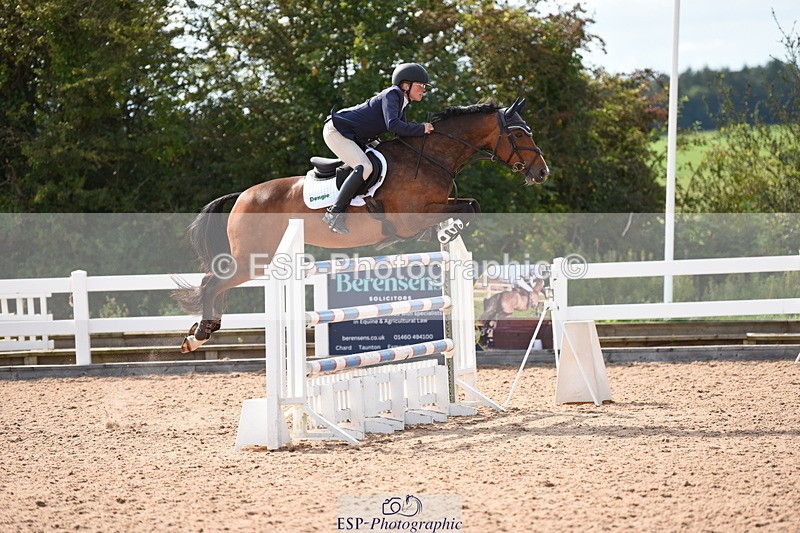 230830A-154750-01216 - Cls 6 National 1.30m