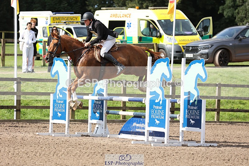 240804-095355-10339 - 406-Harry_Rowcliffe-22_CARROT_GOLD