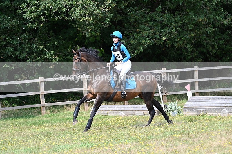 WJ7_1641 - XC Time 11:41 to 11:54