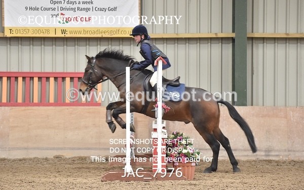 JAC_7976 - CLASS 4 NOVICE 50CM