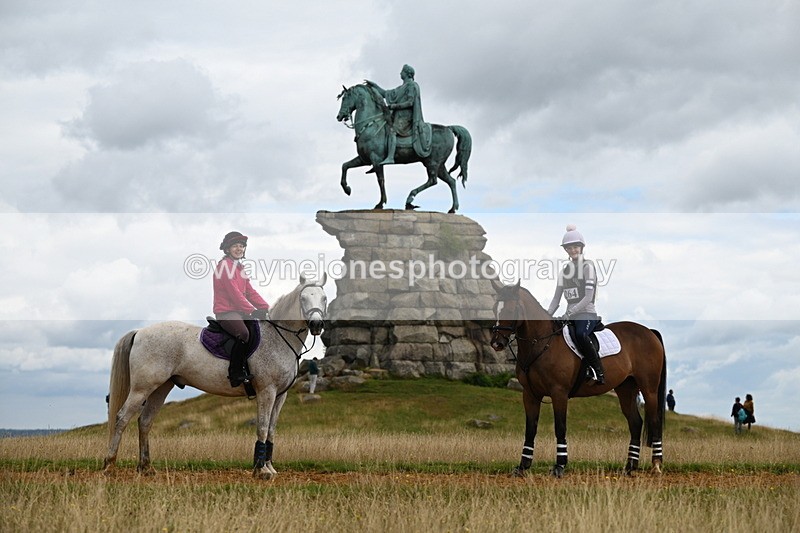DSC_7226 - Time at Statue 12:45 to 13:15