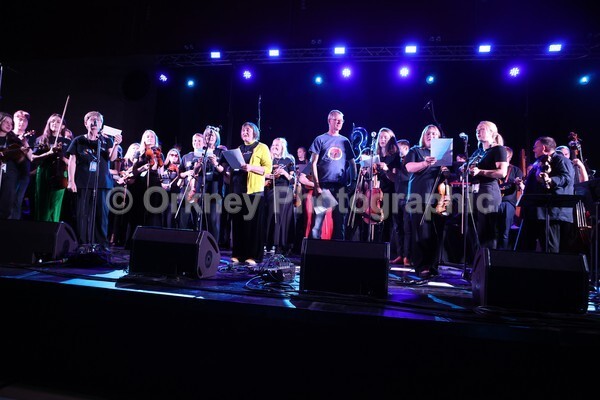  - Hadhirgaan: 30 Years Young