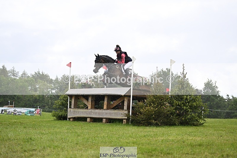 240526-134338-22488 - 539-PURE_TRENDSETTER-Ellie_Fredericks