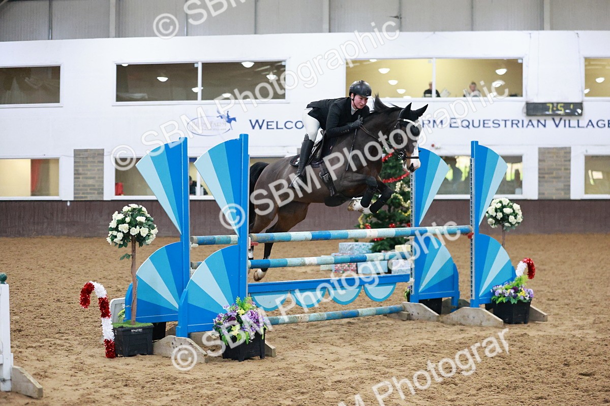 SBM_001303 - Class 4 - Senior Newcomers 1.10m