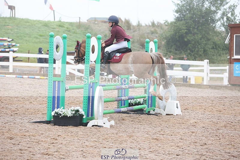 240630A-092536-11483 - Cls 30 British Novice and 80cm Open