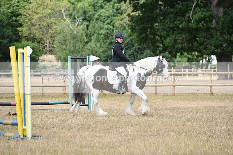 WJ6_7537 - Class 9 Tack and Turnout