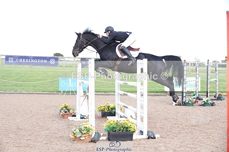 241004A-164616-02859 - Fri 05 Nat 1.30m & 1.40m Open