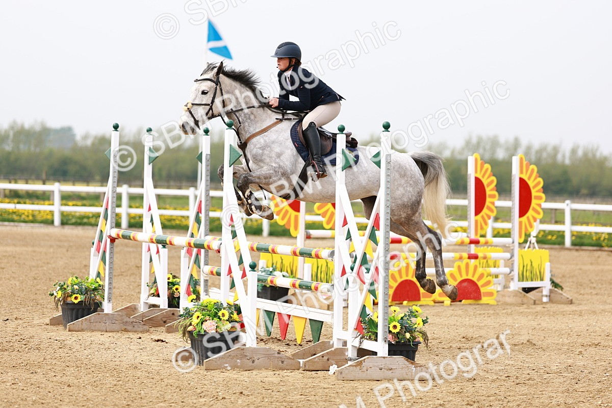  - Class 17 - Senior 1.05m