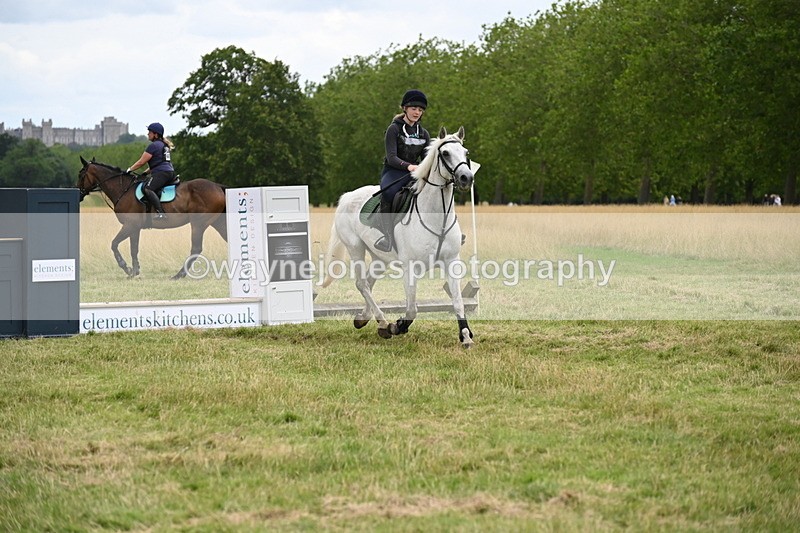 WJ6_4645 - Time at Jump 13:04 to 13:34