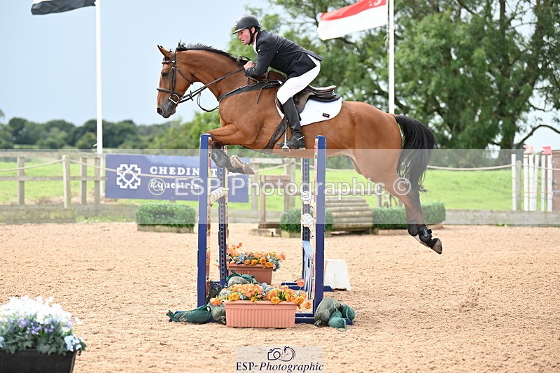 240912A-123402-01498 - Cls 3 Snr Foxhunter