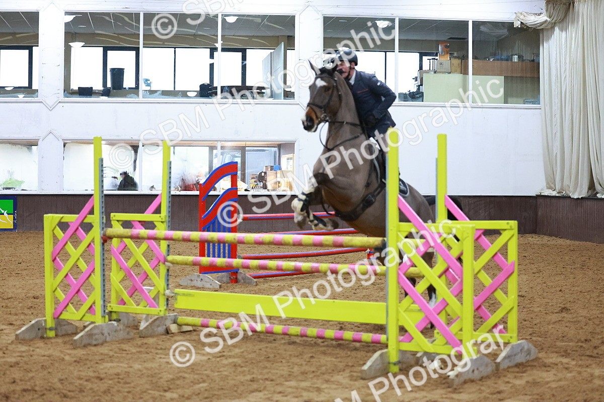 SBM_002049 - Class 4 - Senior Newcomers - 1.10m