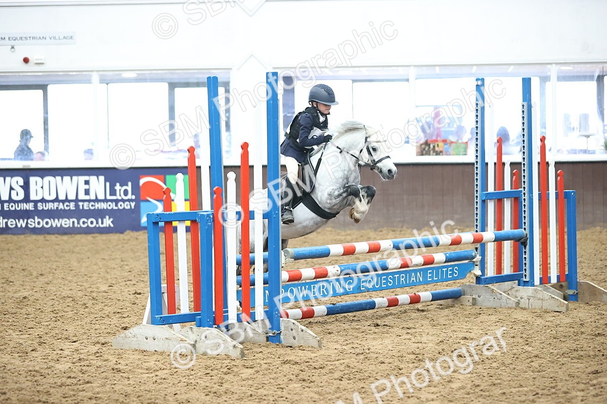 SBM_002013 - Class 5 - Henlow Veterinary Hospital - 70cm Area 12 Championship Qualifier
