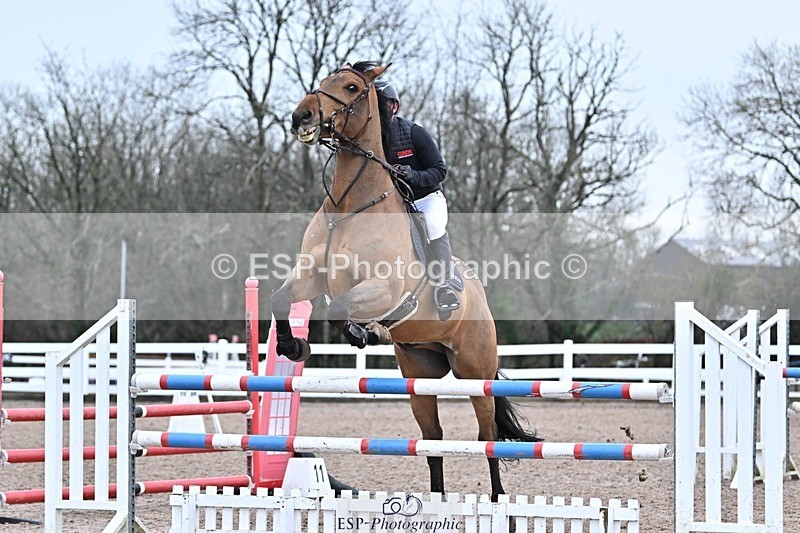 241127-131451-00636 - Cls 04A&B Snr Newc & 1.10m Open