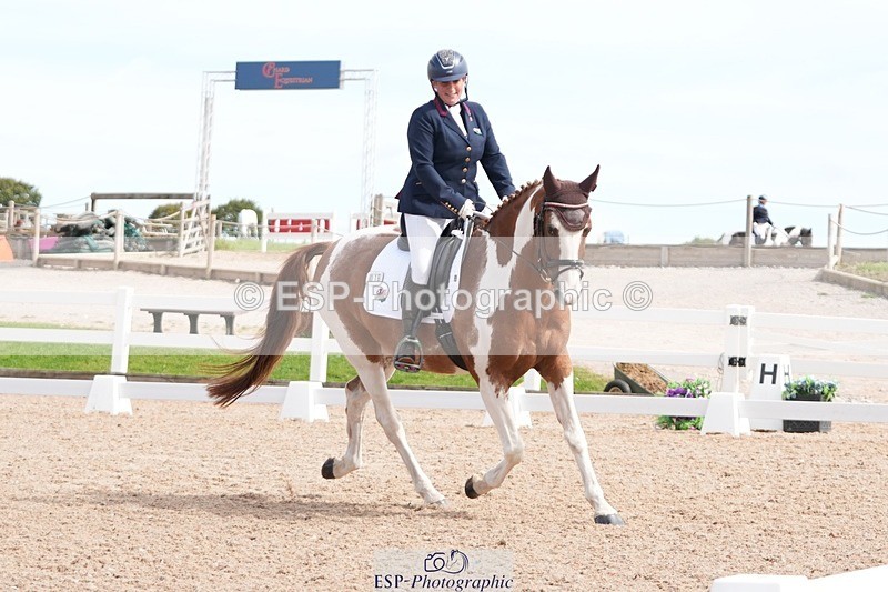 250906-131148-03543 - 016-Sarah.canningJohnny.Knoxville