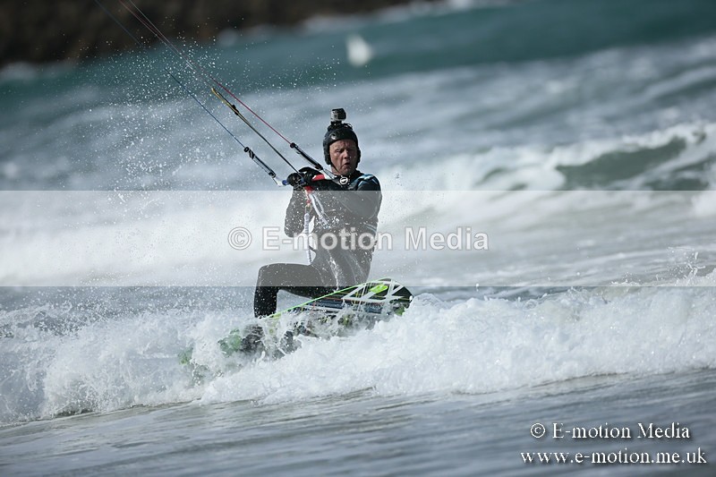 KS 020413-108 - Kite Surfing