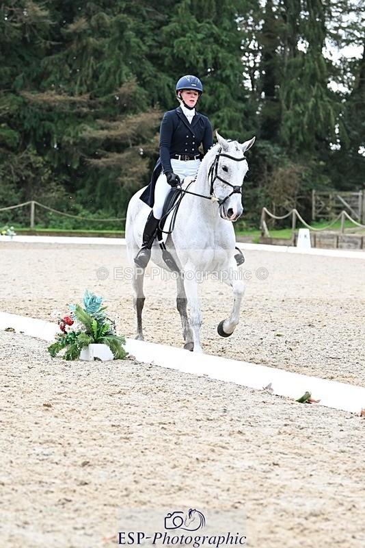 231019-152626-04472 - 063-TOMGAR.GRACE-Annie.Smith-DR