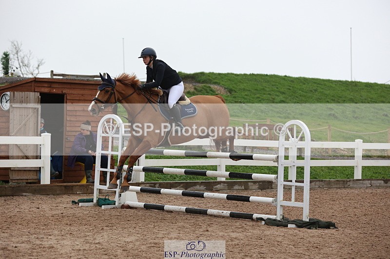 231112A-135608-04736 - Cls 20 Newcomers & 1.10m Open