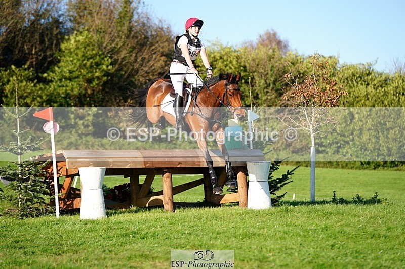 241026-153058-14377 - 594-Miya.Johns-BOWHAYLANDS.SKYFALL