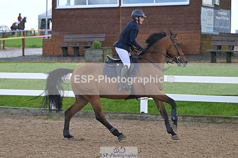 240912A-111306-01126 - Cls 9 Snr Discovery and 1m Open