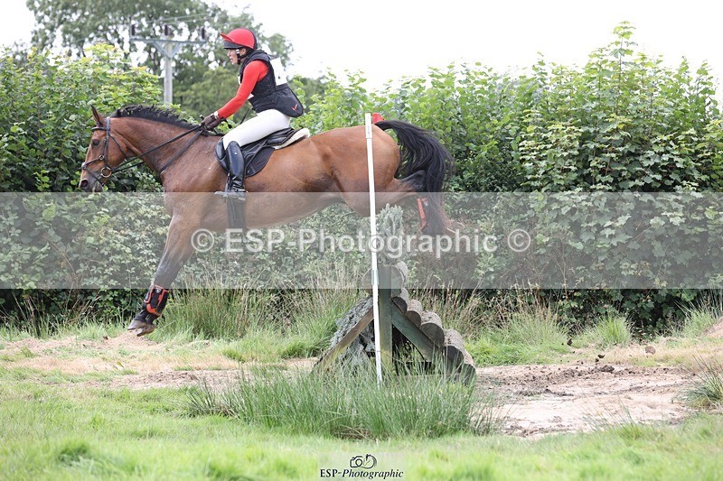 230820X-140351-3703 - BE100 XC 14.00 to 15.00 End