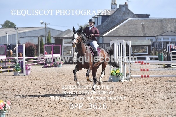 BPP_3626 - CLASS 4 Senior BritiNovice/ 90cm Open