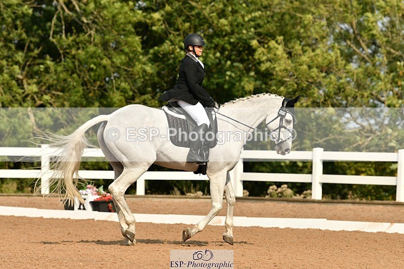 250817-095355-07656 - 179-Kate.WilliamsGhyllwood.April.Moment