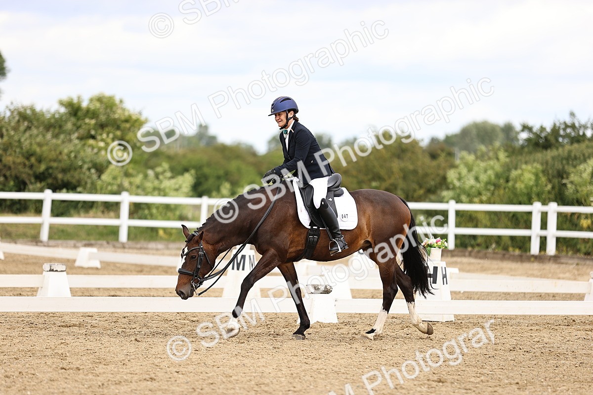 SBM_010400 - Class 8b - Medium 6 - 12.53-14.11