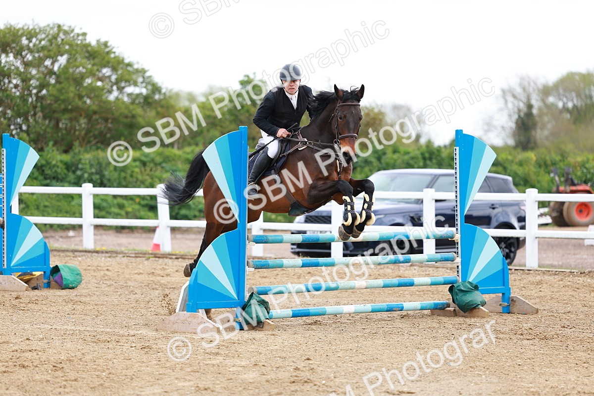 SBM_001960 - class 8 - Senior British Novice - 90cm