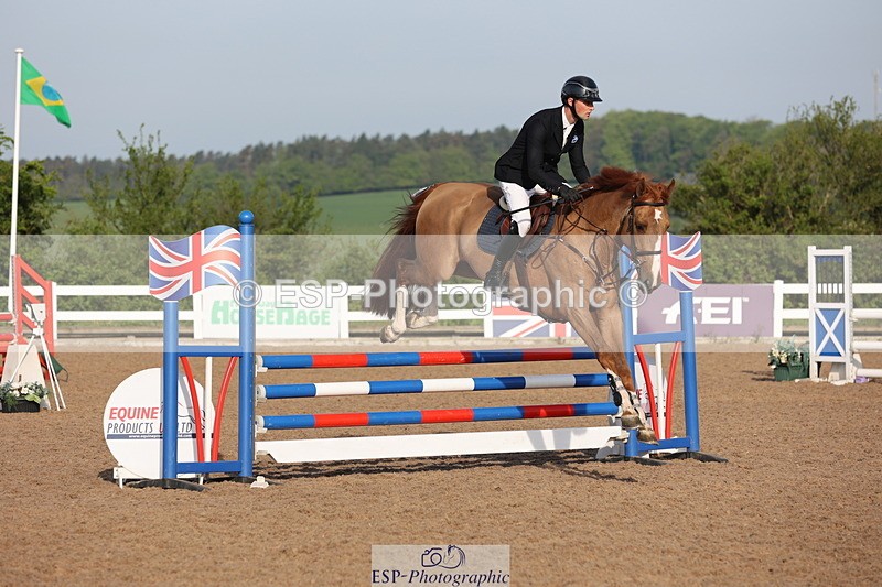 240510A-080345-04053 - Cls 13 British Novice and 90cm Open