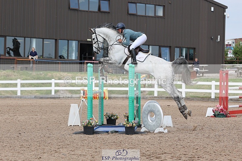 250509-163913-08878 - Cls 24 Snr Newcomers