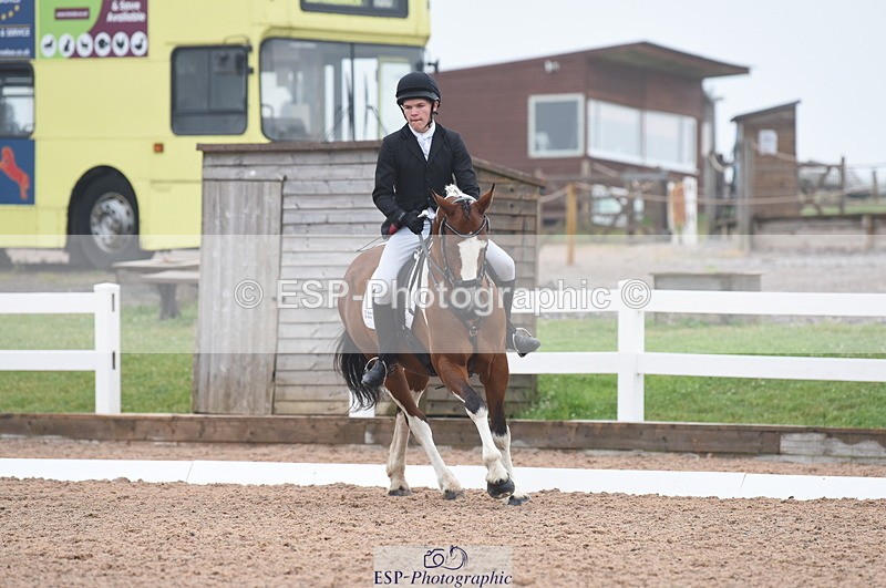 230708A-144104-03112 - Novice 24