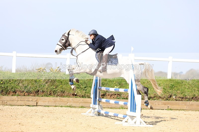 3E7A6513 - Class 4: Senior British Novice/90cm open
