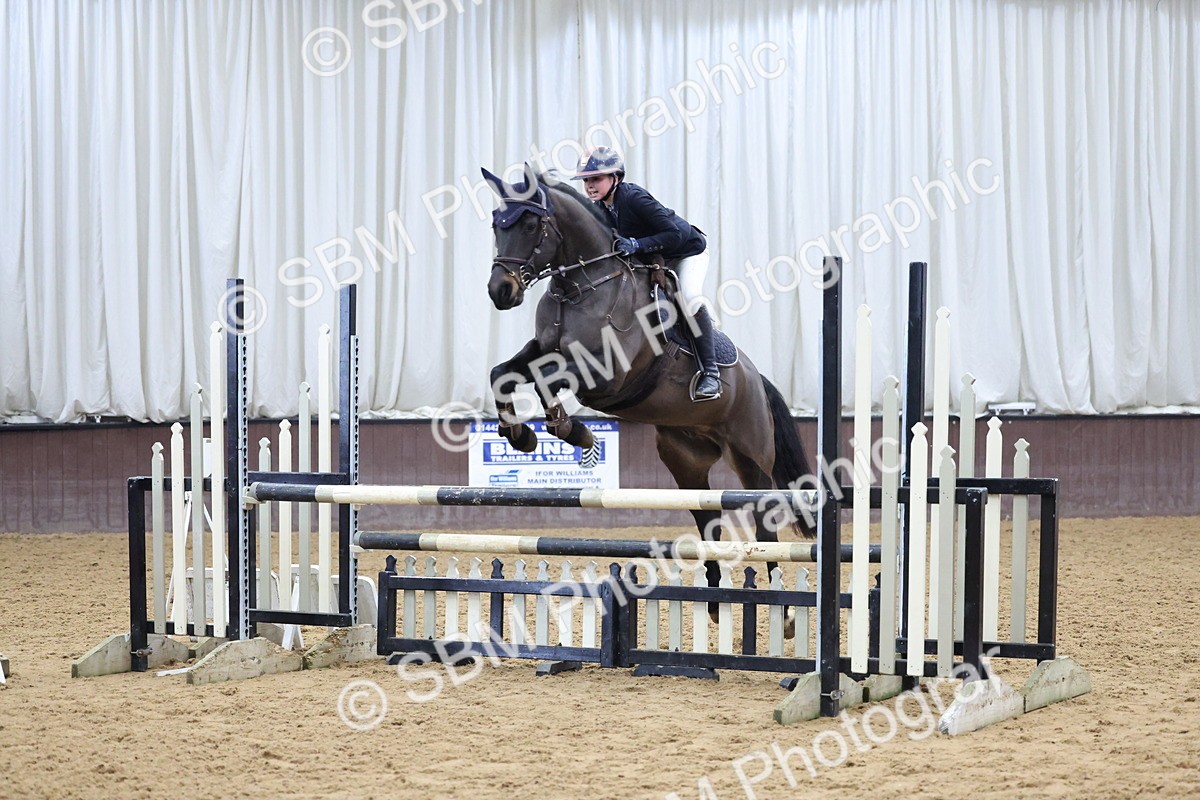 SBM_002091 - Class 4 - Blue Chip Pony Newcomers - 1.00m