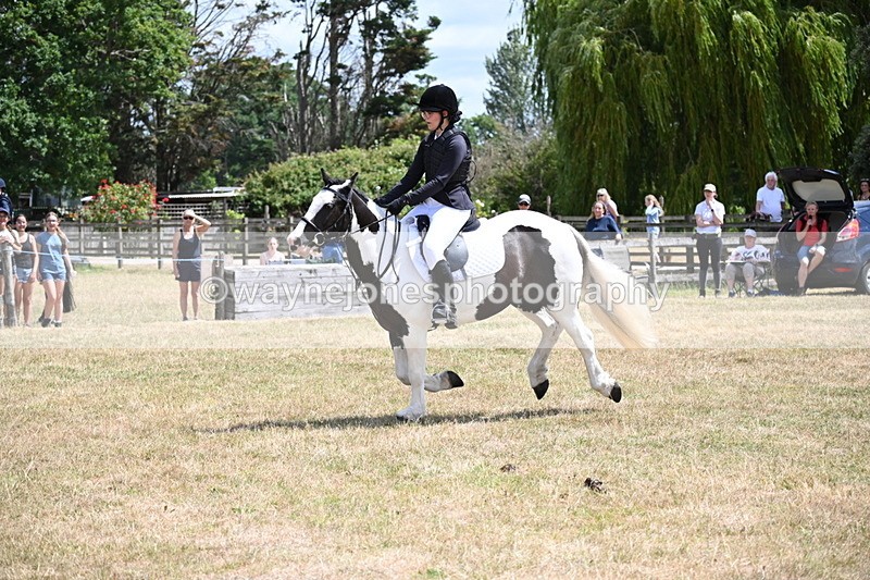WJ6_5444 - Class 12 Minimus Jumping 45cm