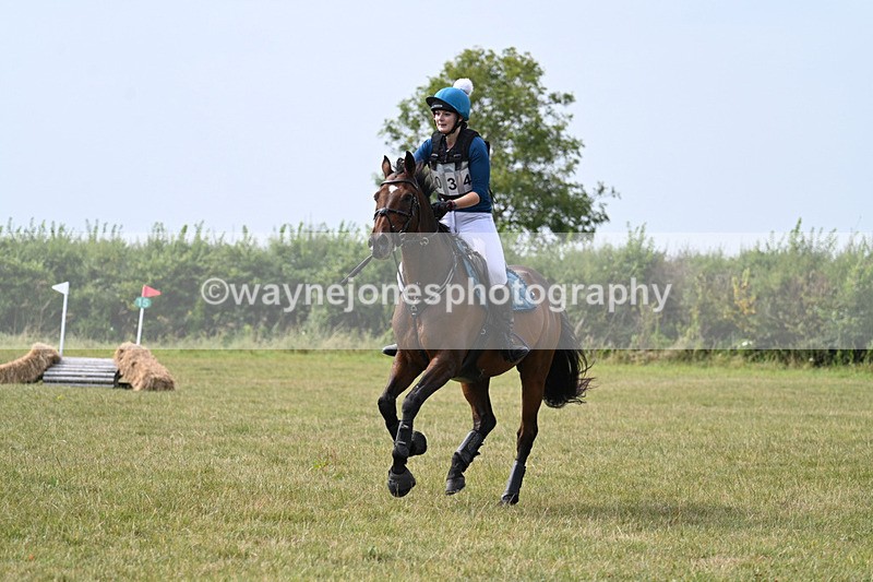 WJ7_7407 - 60cm XC Time 13:54 to 14:20