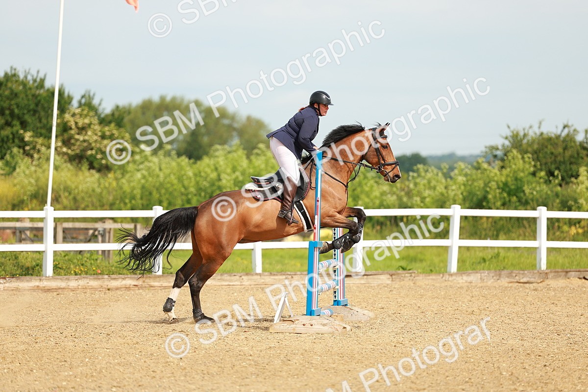SBM_000212 - Class 1 - Clear Round